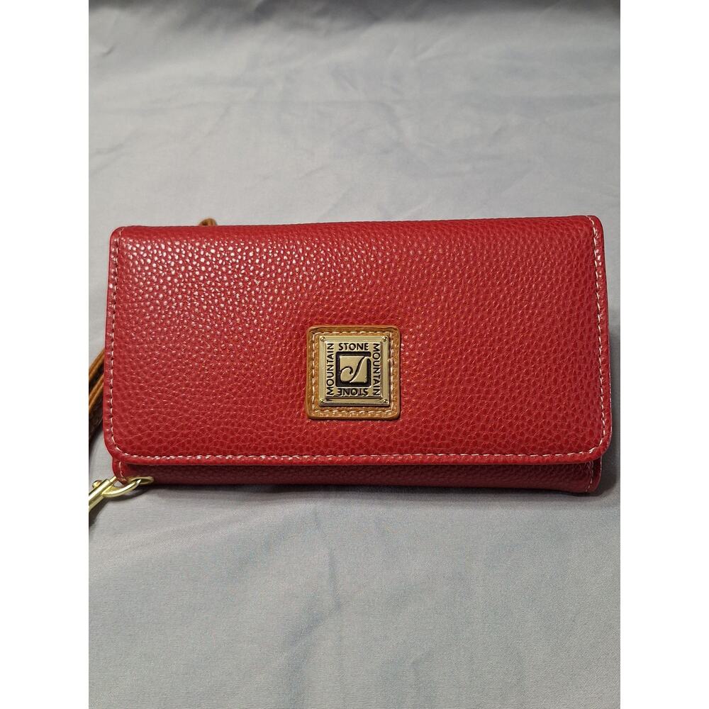 Stone Mountain Tri-Fold Leather Wallet Wristlet, Red